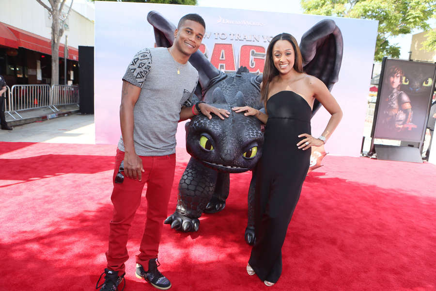 Tia Mowry Hardrict Feet