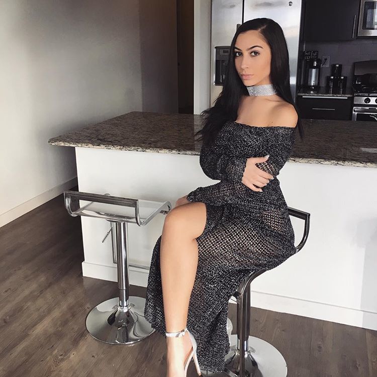 Jessica Vanessa Feet