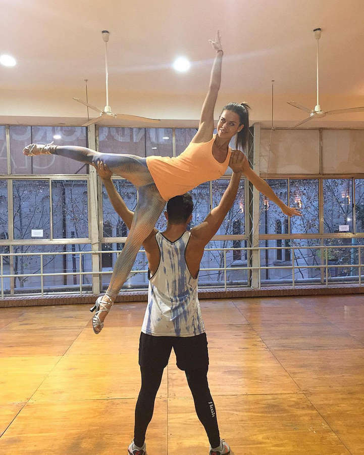 Maria Del Mar Cuello Molar Feet