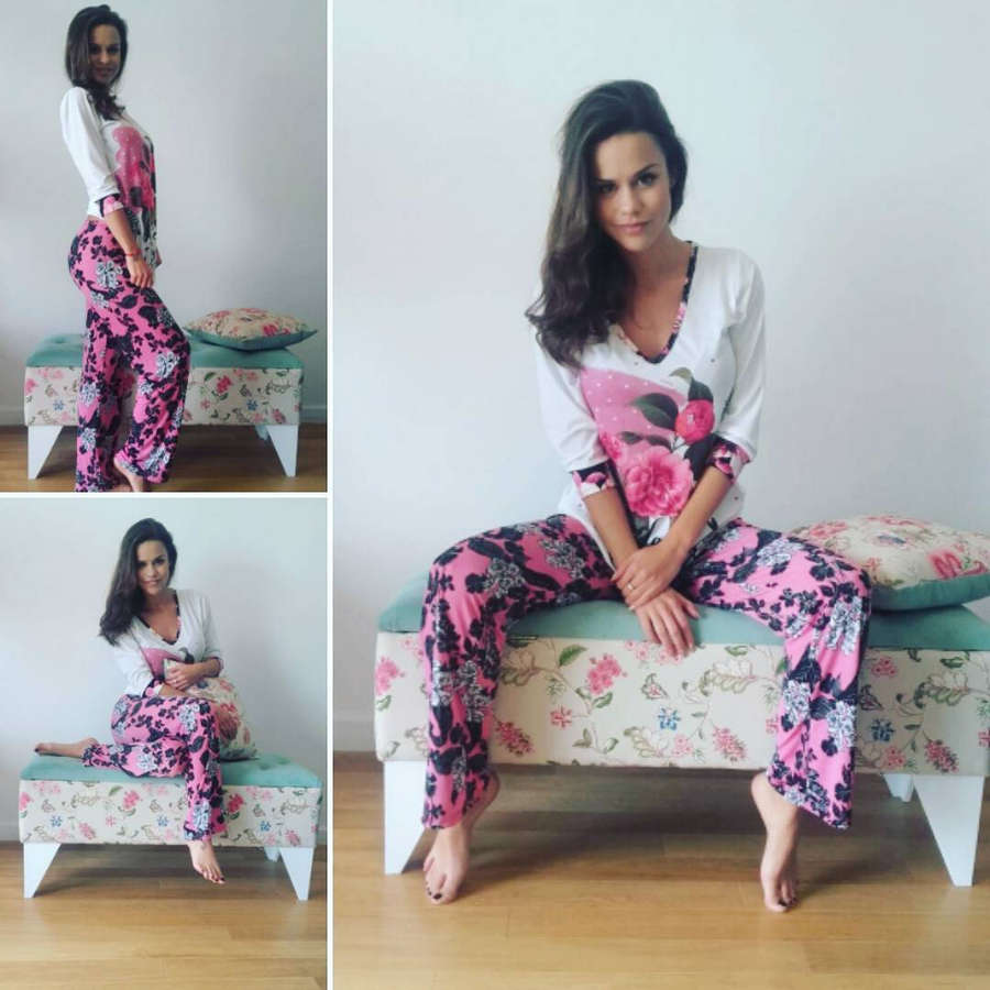 Maria Del Mar Cuello Molar Feet