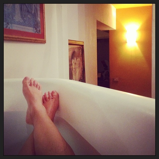 Camila Raznovich Feet