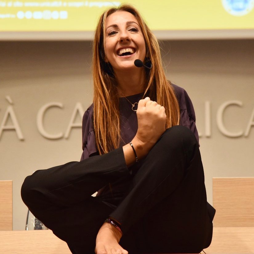 Simona Atzori Feet