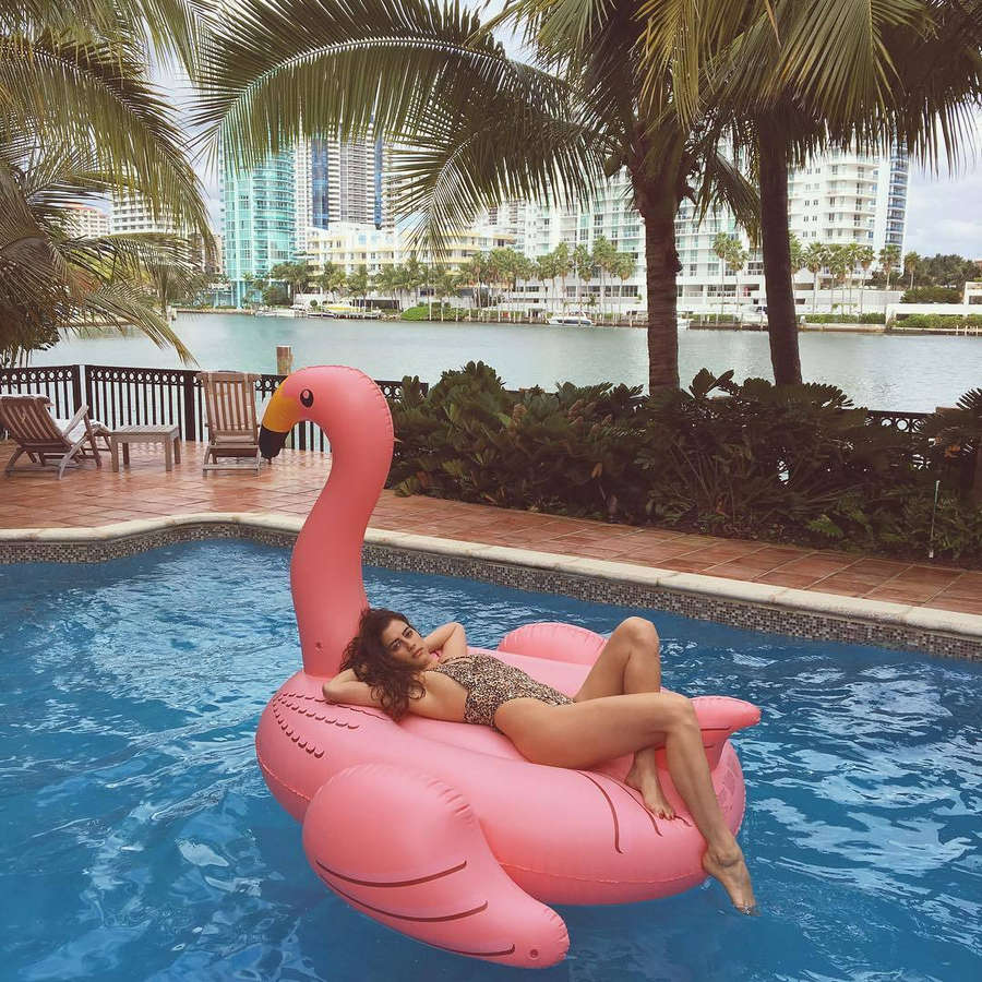 Taylor Ann Trad Feet