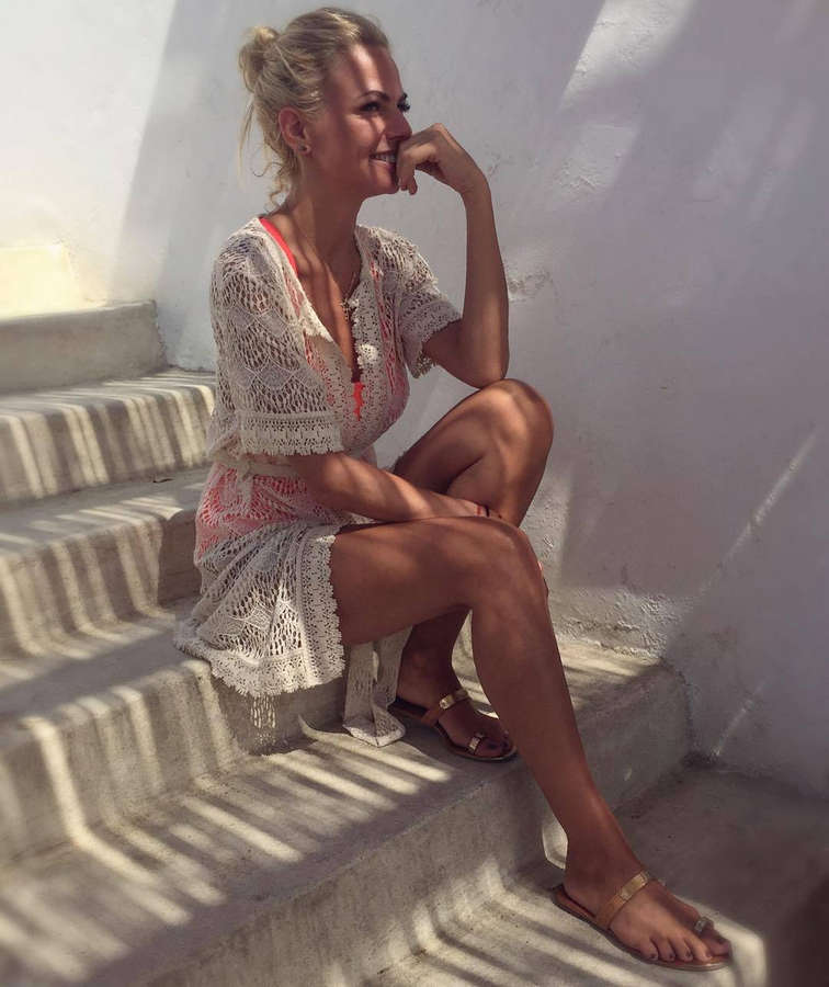 Hristina Kontova Feet