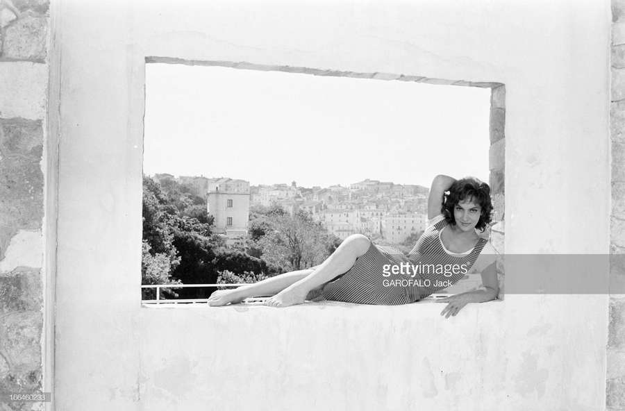 Gina Lollobrigida Feet