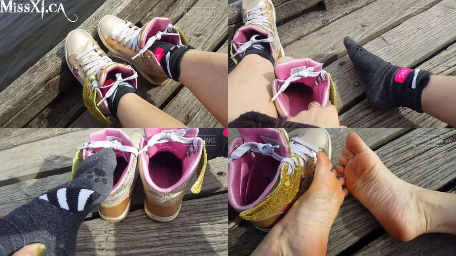 Miss Xi Feet