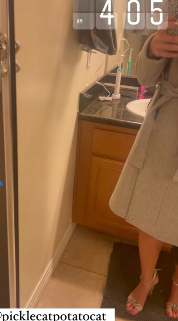 Jenny Milkowski Feet (7 sexy photos)