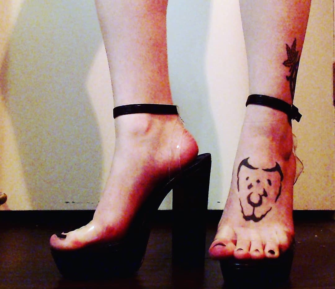 Laila Mayhem Feet