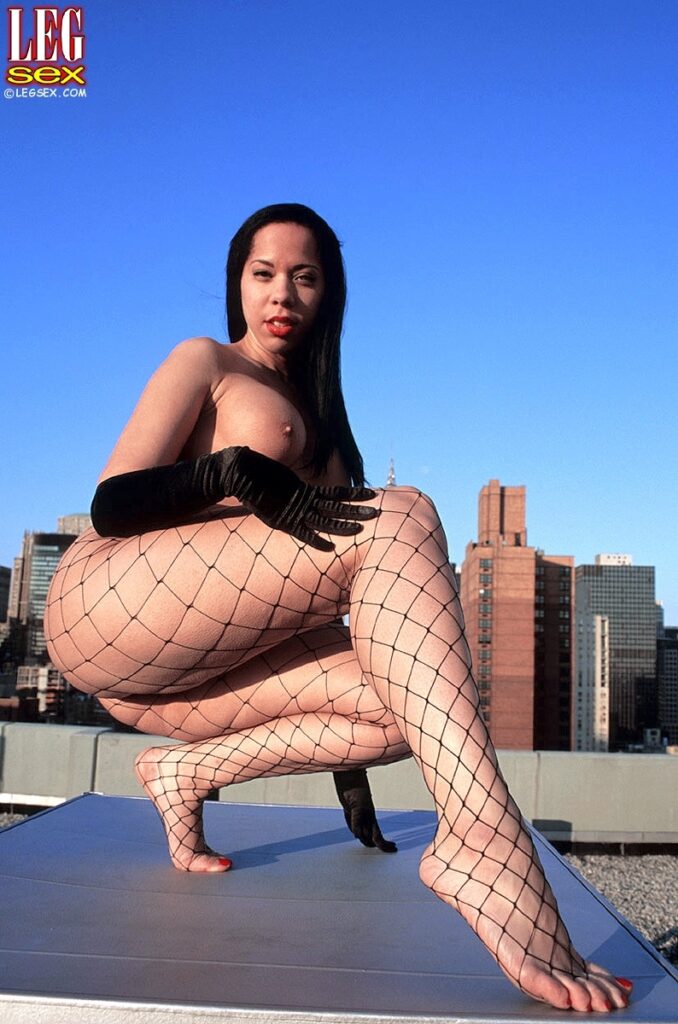 Livia Lane Feet (7 photos)