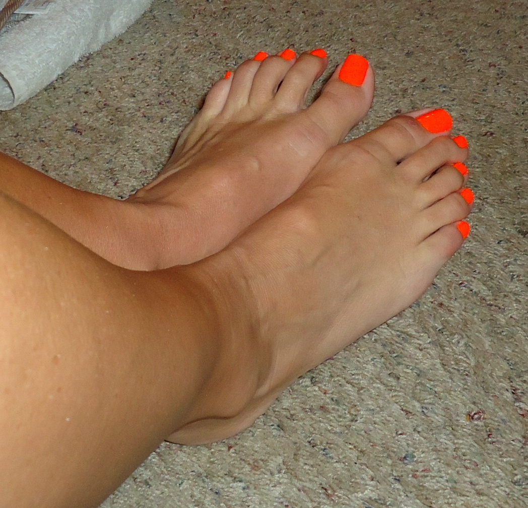 Footlp Feet
