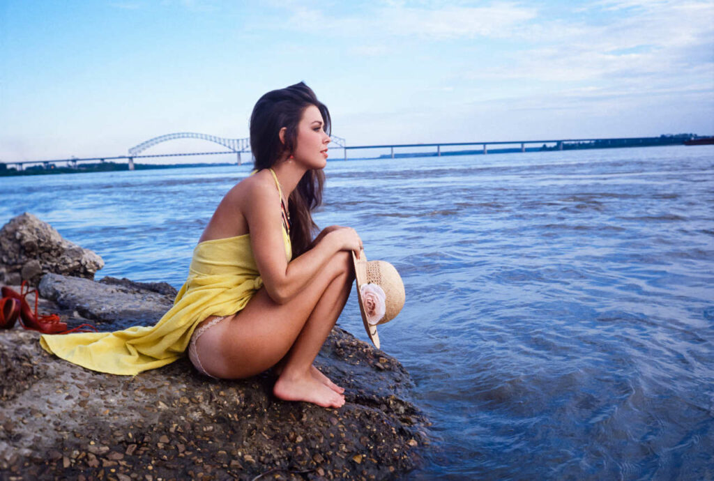 Gail Stone Stanton Feet (20 photos)