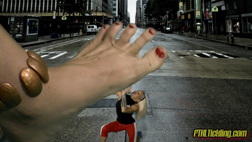 Aris Tigre Feet (4 photos)