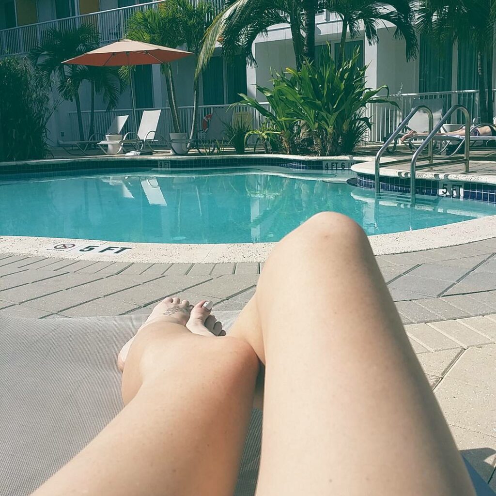 Annasthesia Suicide Feet (25 photos)