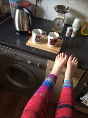 Candi Blows Feet (7 photos) Sexy Feets - Celeb Feets