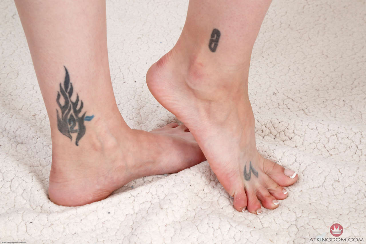 Anya Shidlerova Feet