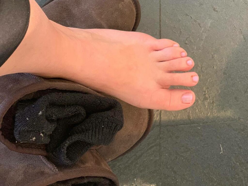 Goddess Anat Feet (12 photos)
