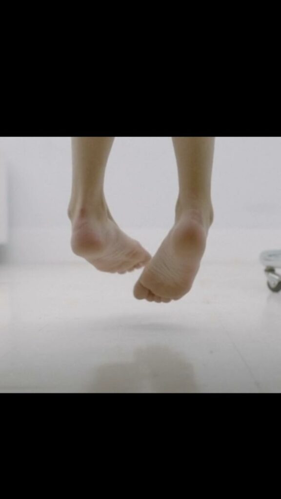 Eliza Taylor Soles Feet (2 photos)
