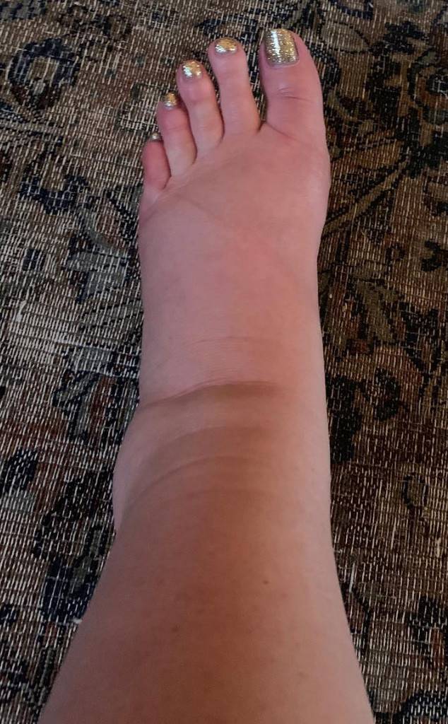 Jessica Simpson Feet