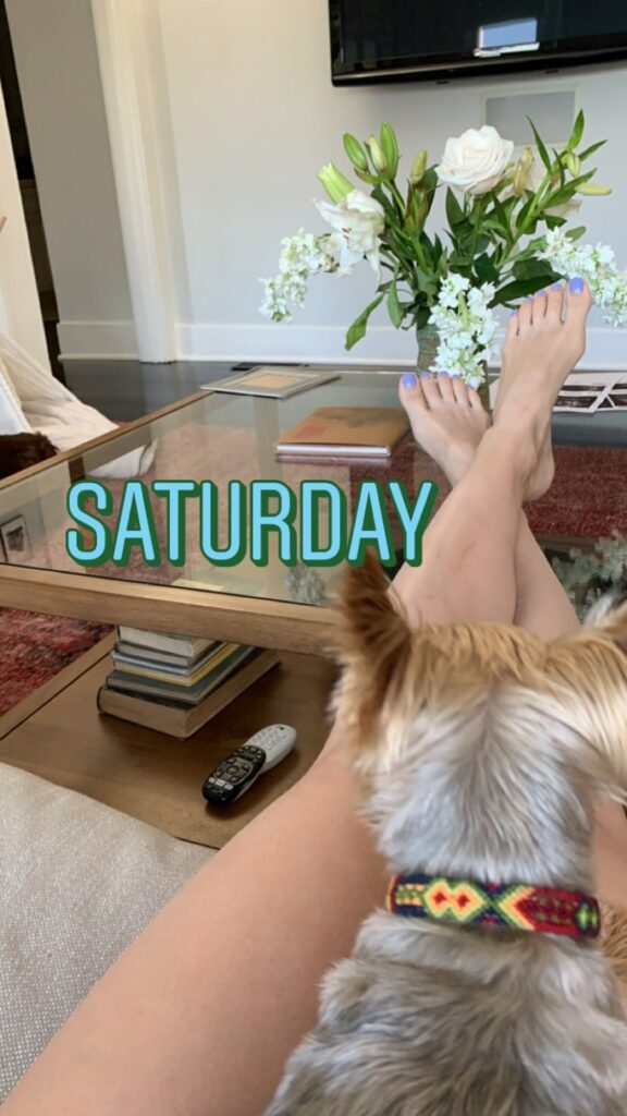 Beth Behrs Feet (8 photos)
