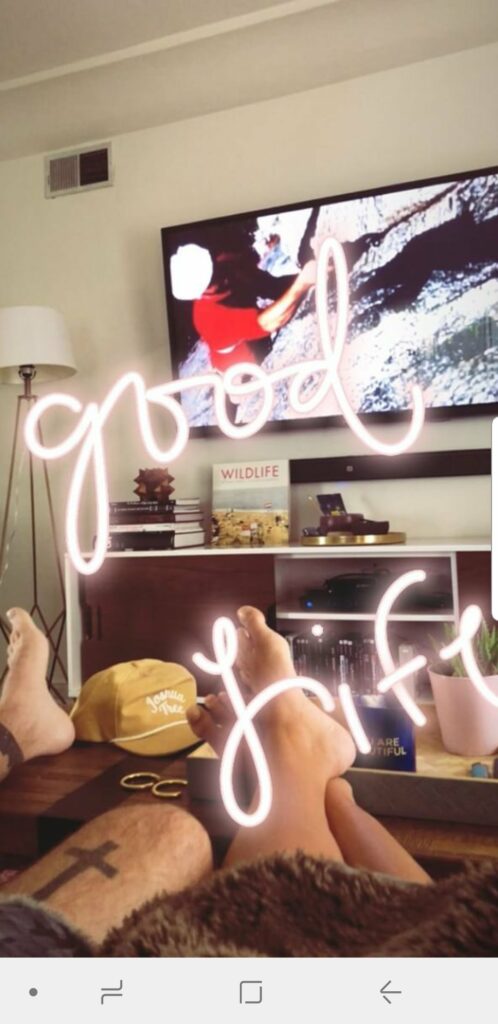 Emily Osment Feet (11 photos)