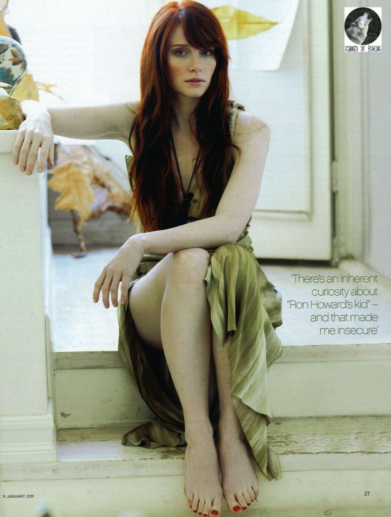 Bryce Dallas Howard Feet (6 photos)