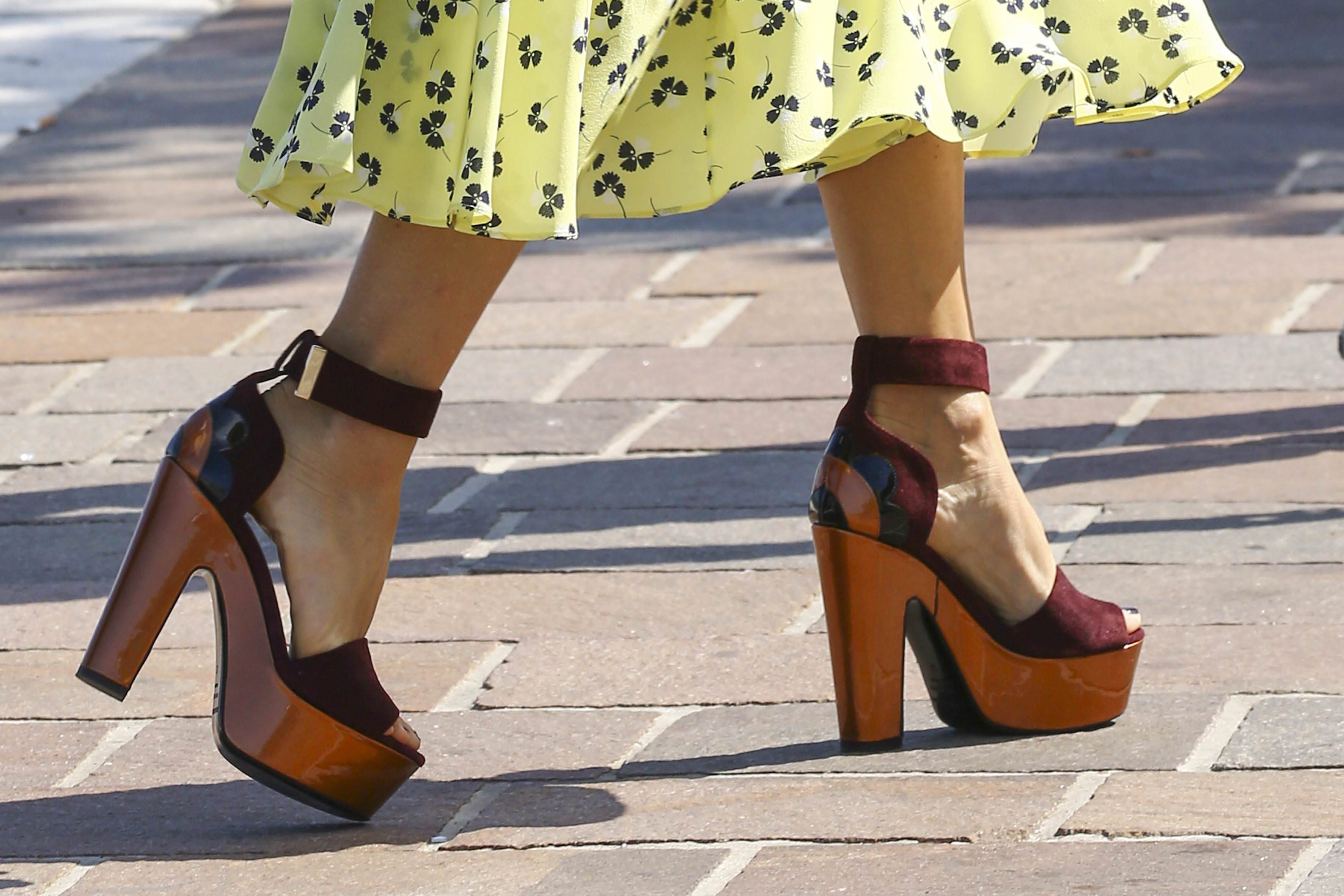 Naomi Watts Feet