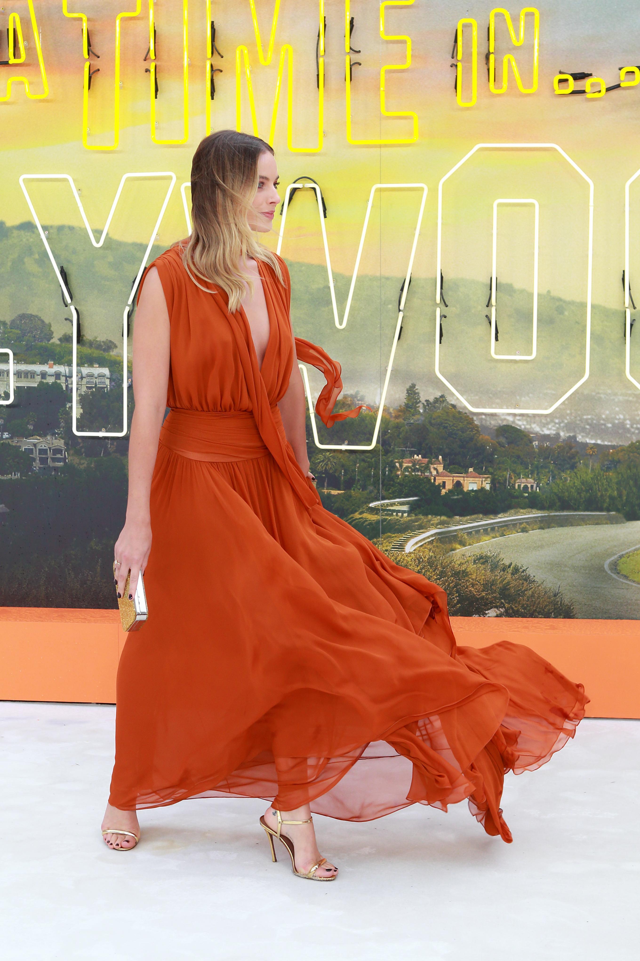 Margot Robbie Feet