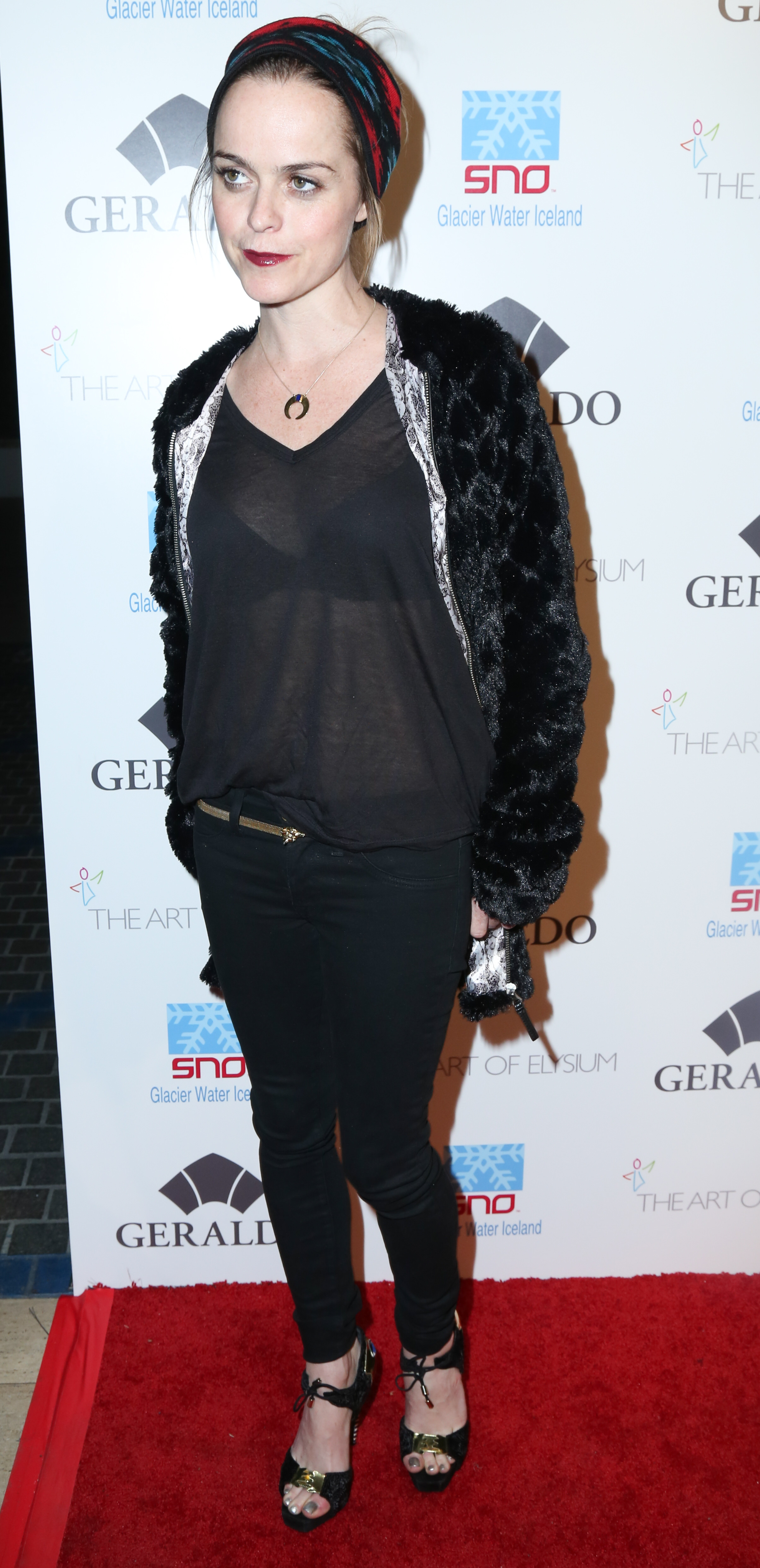 Taryn Manning Feet
