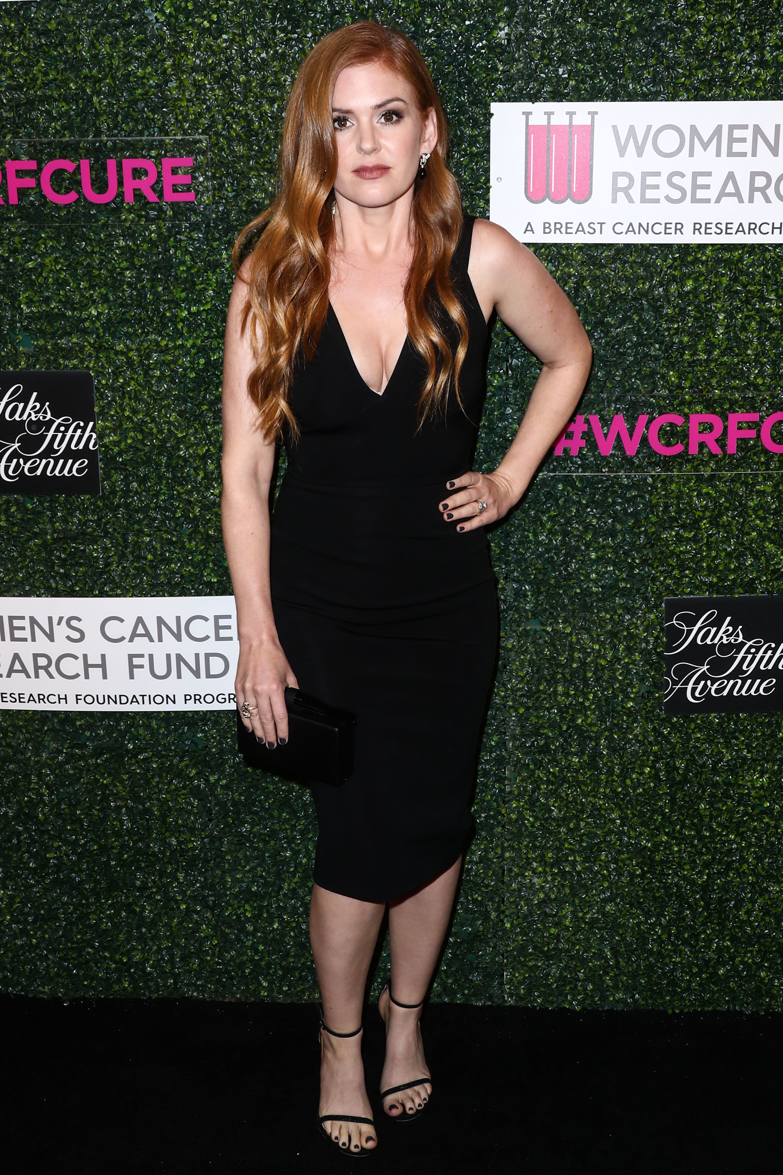 Isla Fisher Feet