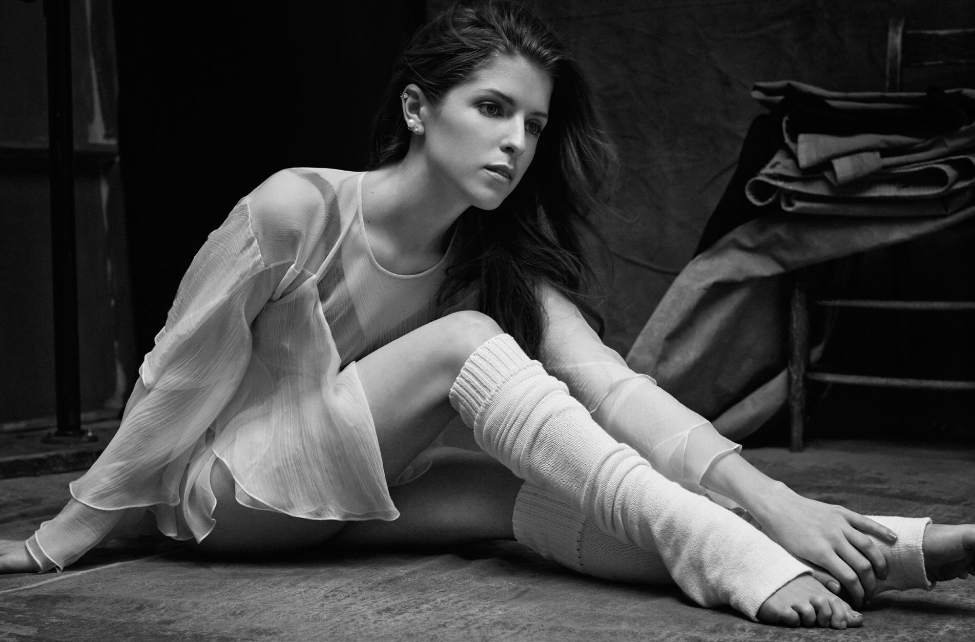 Anna Kendrick Feet