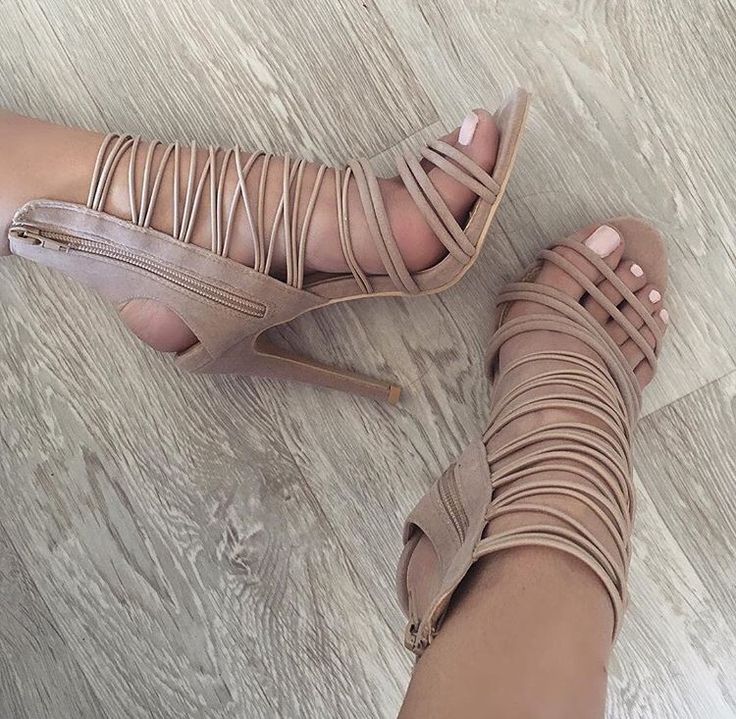 Kylie Jenner Feet