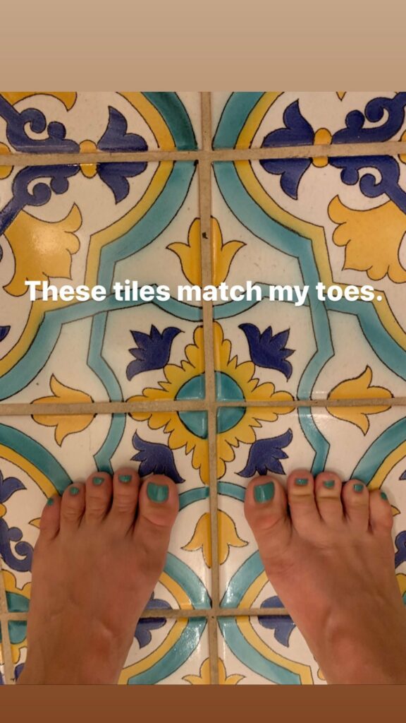 Jenna Fischer Feet (21 photos)