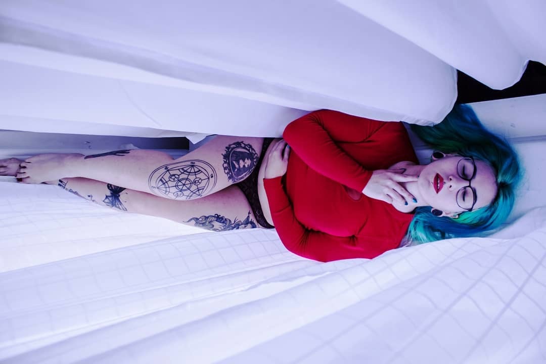 Rena Von Caustic Feet