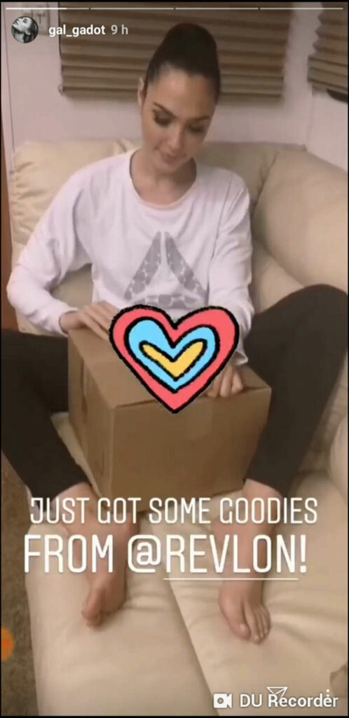 Gal Gadots Big Sexy On Her Instagram Story Feet
