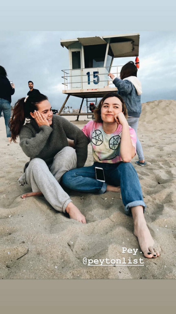 Bailee Madison Peyton List Feet