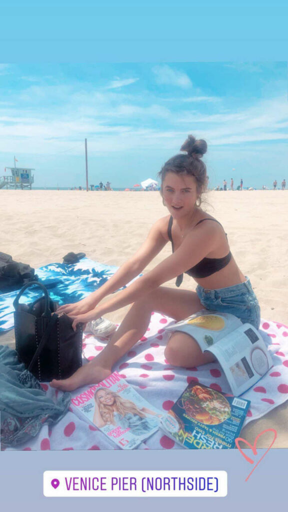 Chloe East Feet