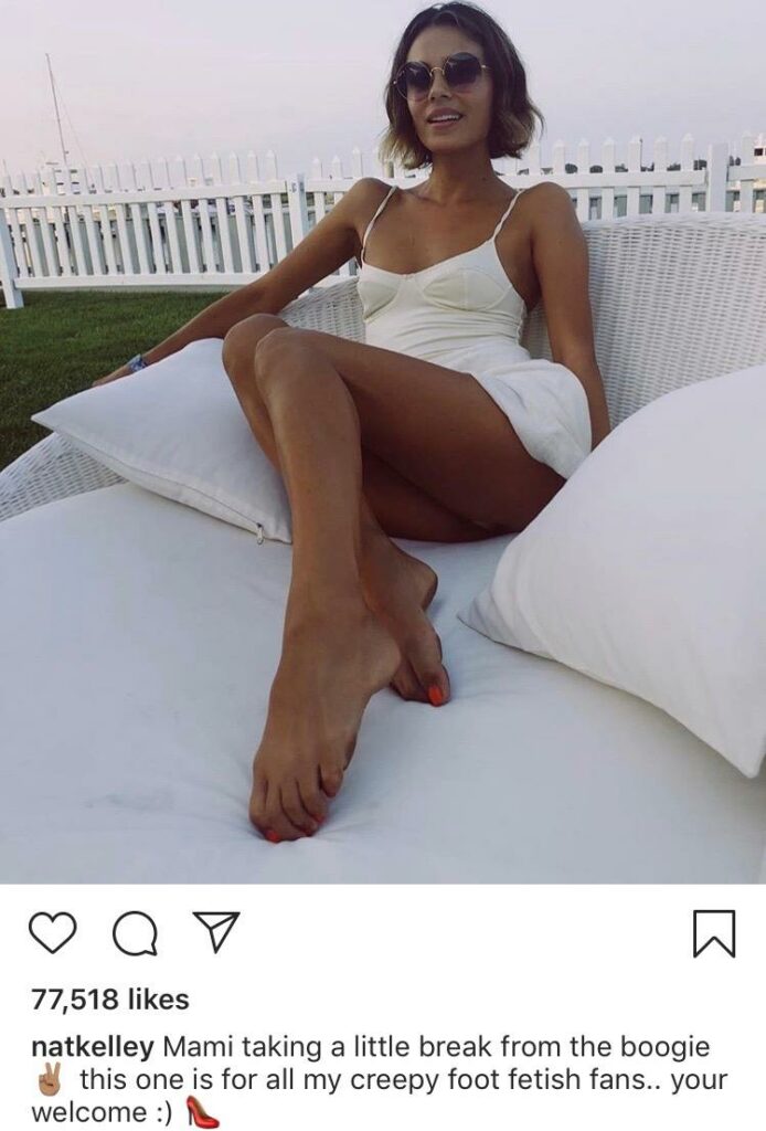 Nathalie Kelley Knows Feet
