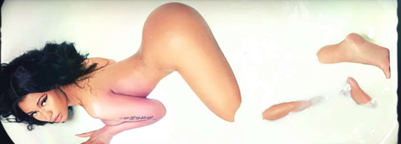 Nicki Minaj In Bath Tub Fee
