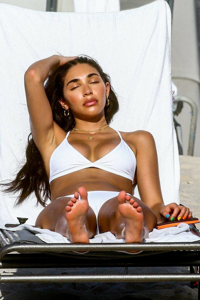 Bikini Goddess Feet