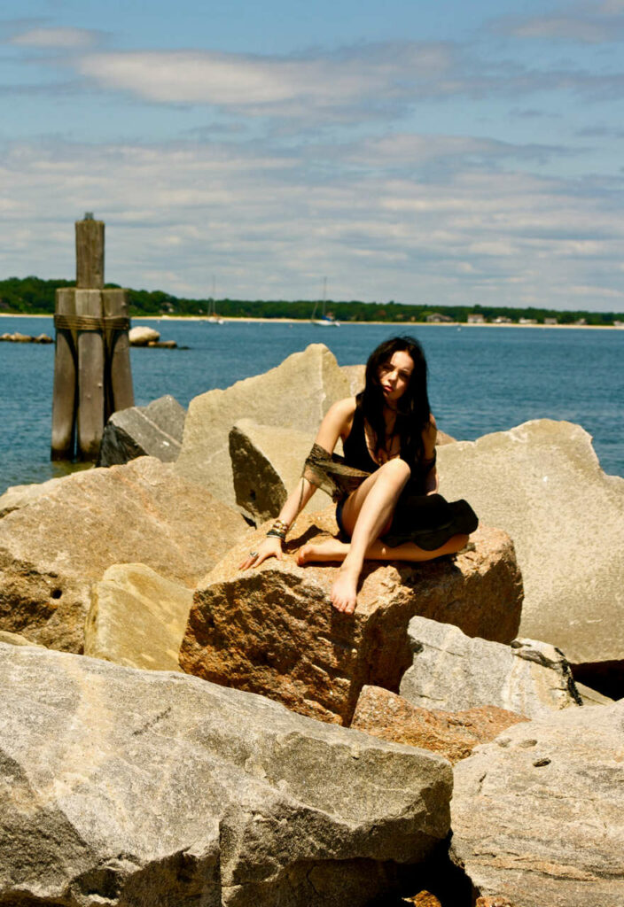 Elizabeth Gillies Again Feet