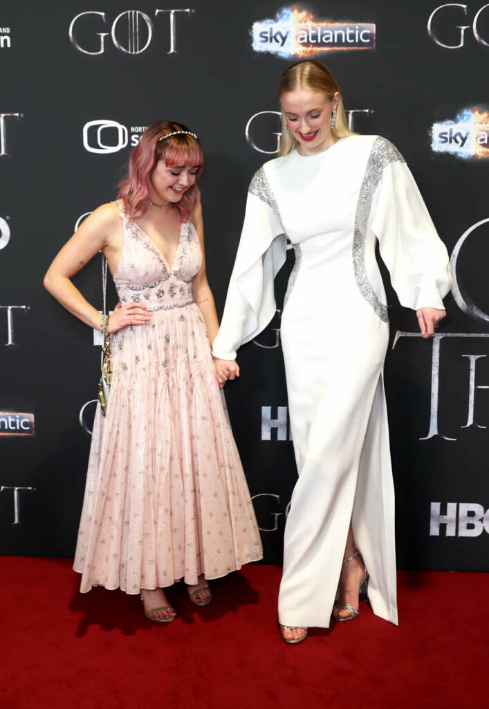 Maisie Williams And Sophie Turner Feet