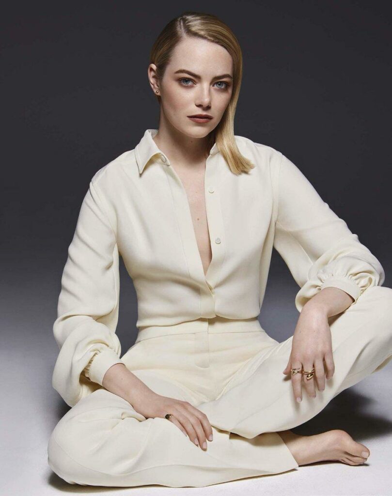 Emma Stone Has Sexy Feet