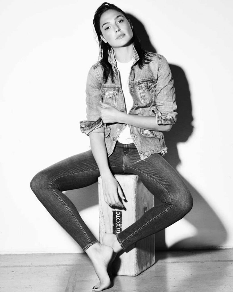 Gal Gadot And Her Sexy Feet