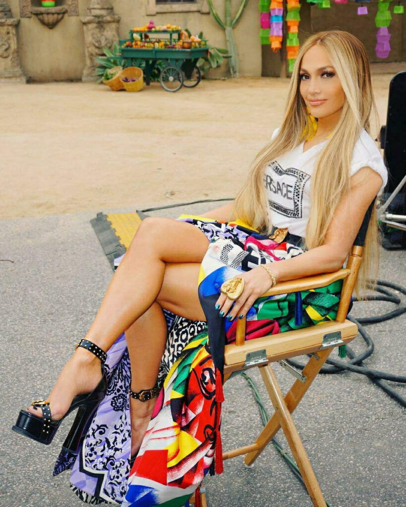 J Lo That Arch Feet