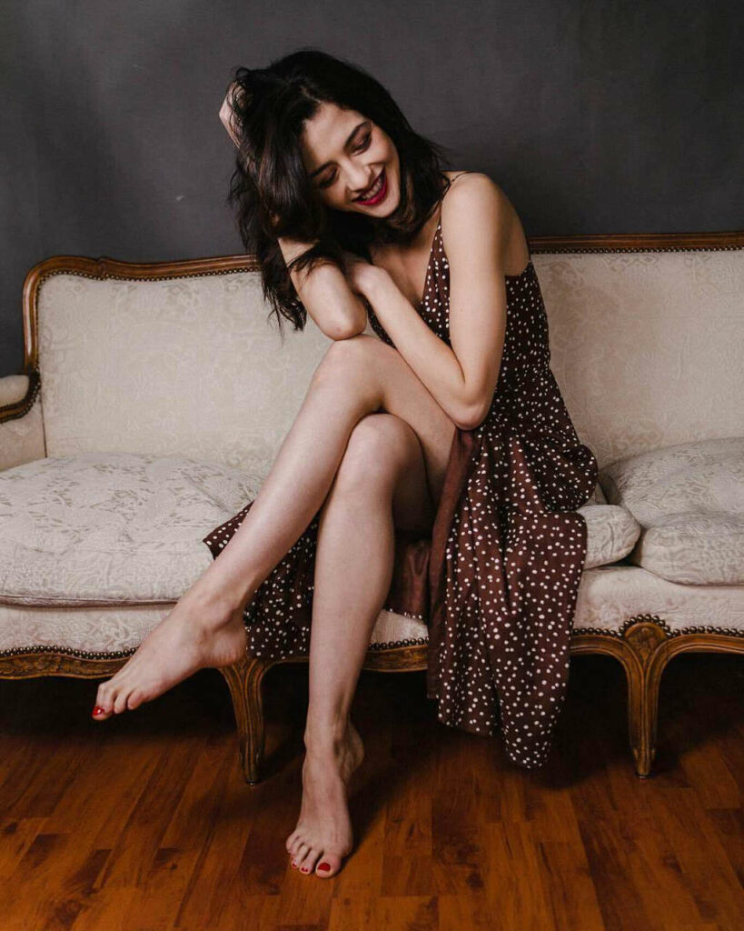 Katie Findlay Feet