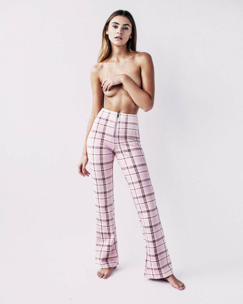 Stefanie Giesinger Feet