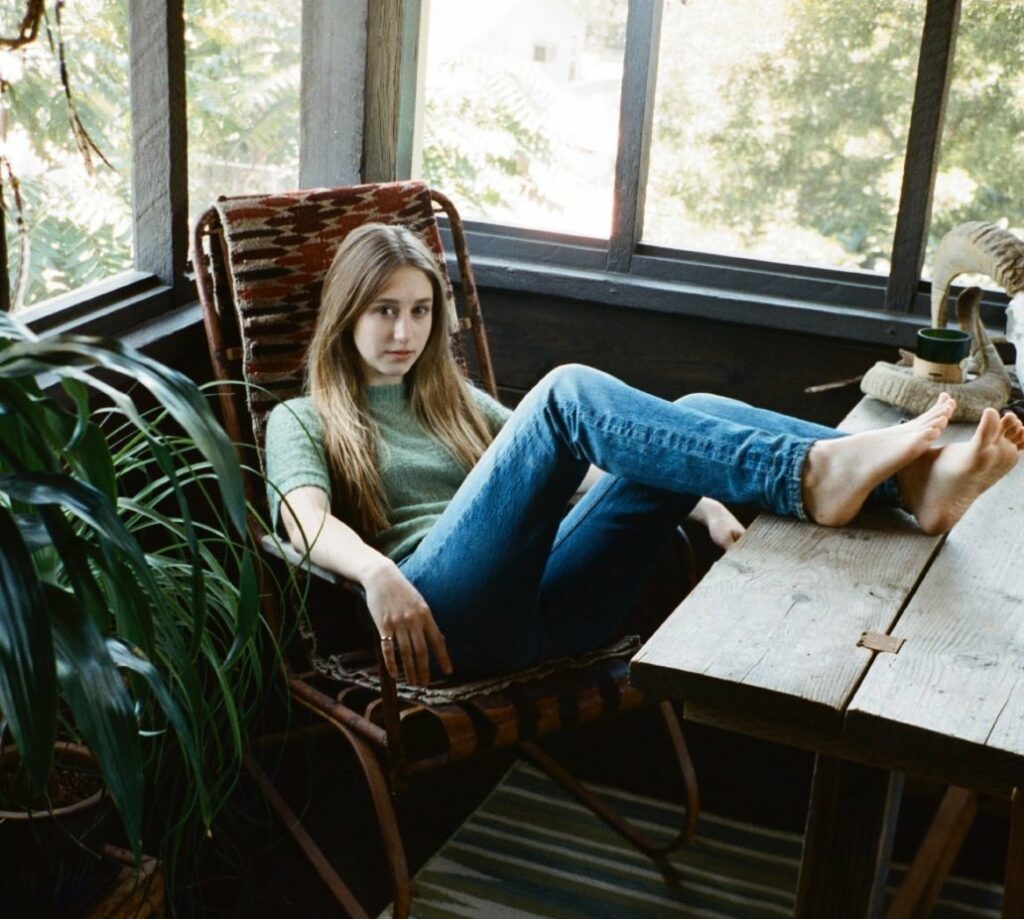 Taissa Farminga Feet