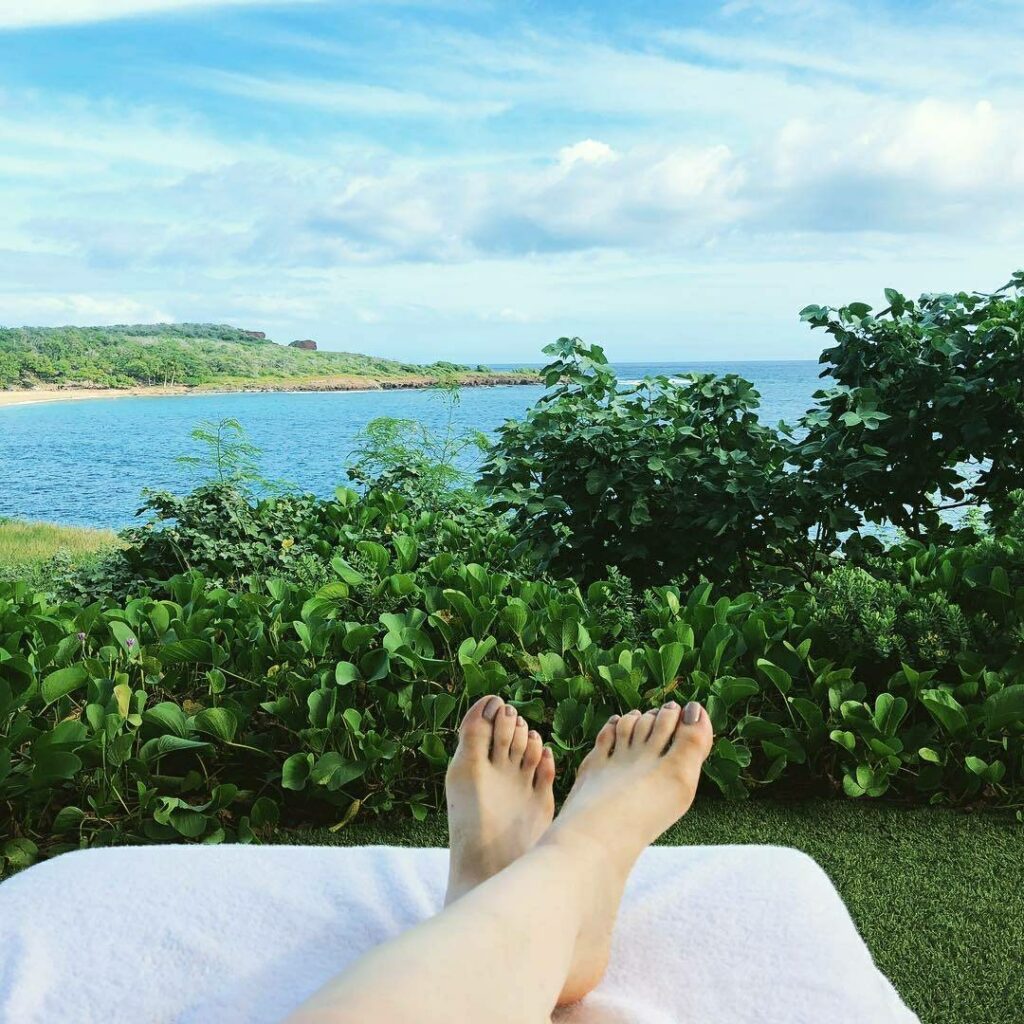 Zoe Lister Jones Feet