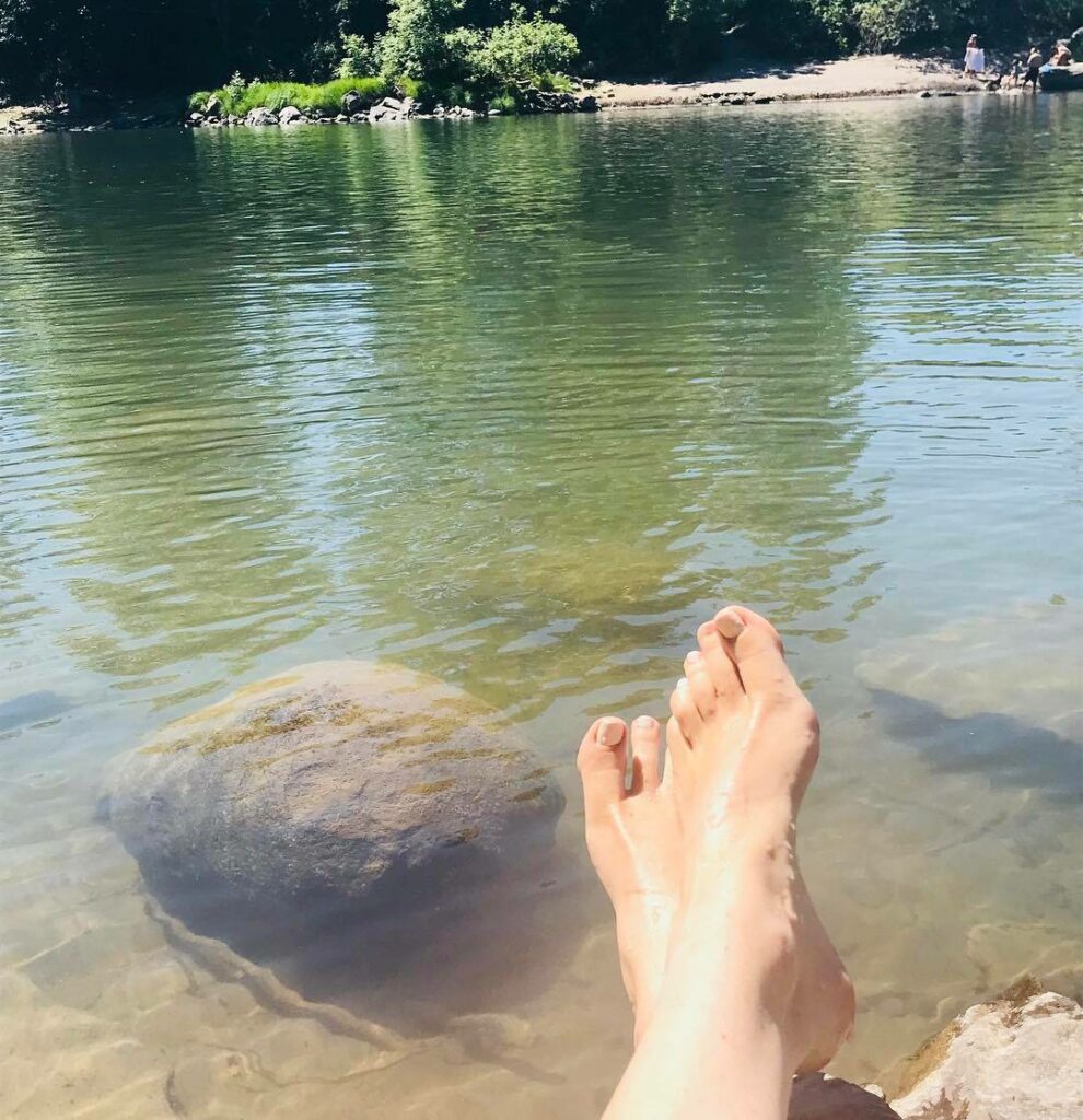 Kim Rhodes Supernatural Feet
