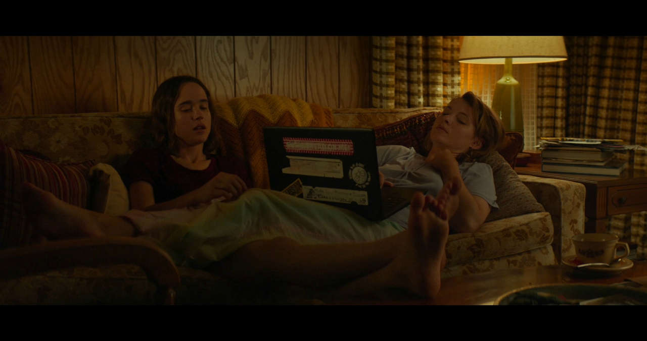 Ellen Pages Bare Soles Finally Fee